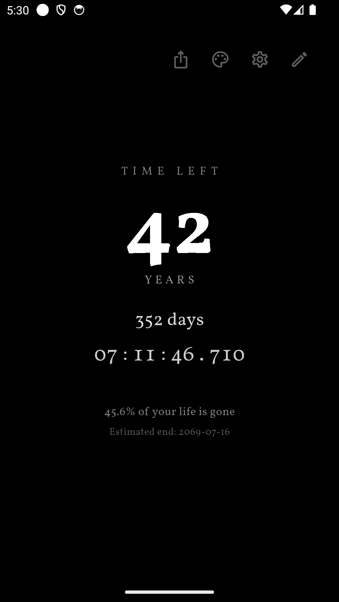 Countdown in years and days — dark mode